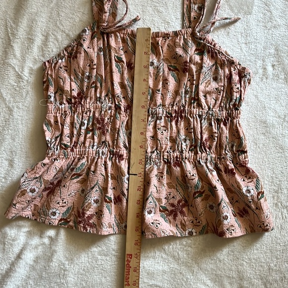Universal Thread Floral Pink Sleeveless Top - Picture 5 of 7